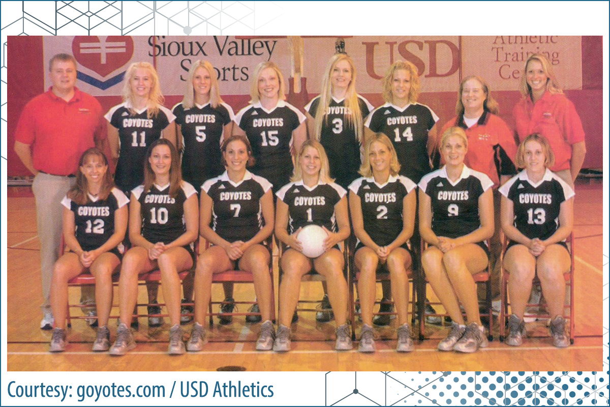 2003 University of South Dakota Volleyball Team photo