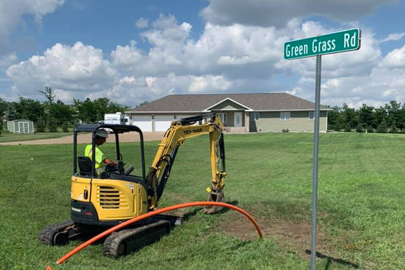 Venture installing fiber to Rural Hughes County home