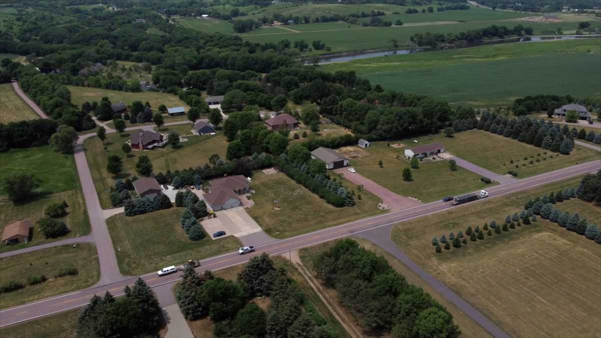 aerial image of Schaaps neighborhood along the Big Sioux River