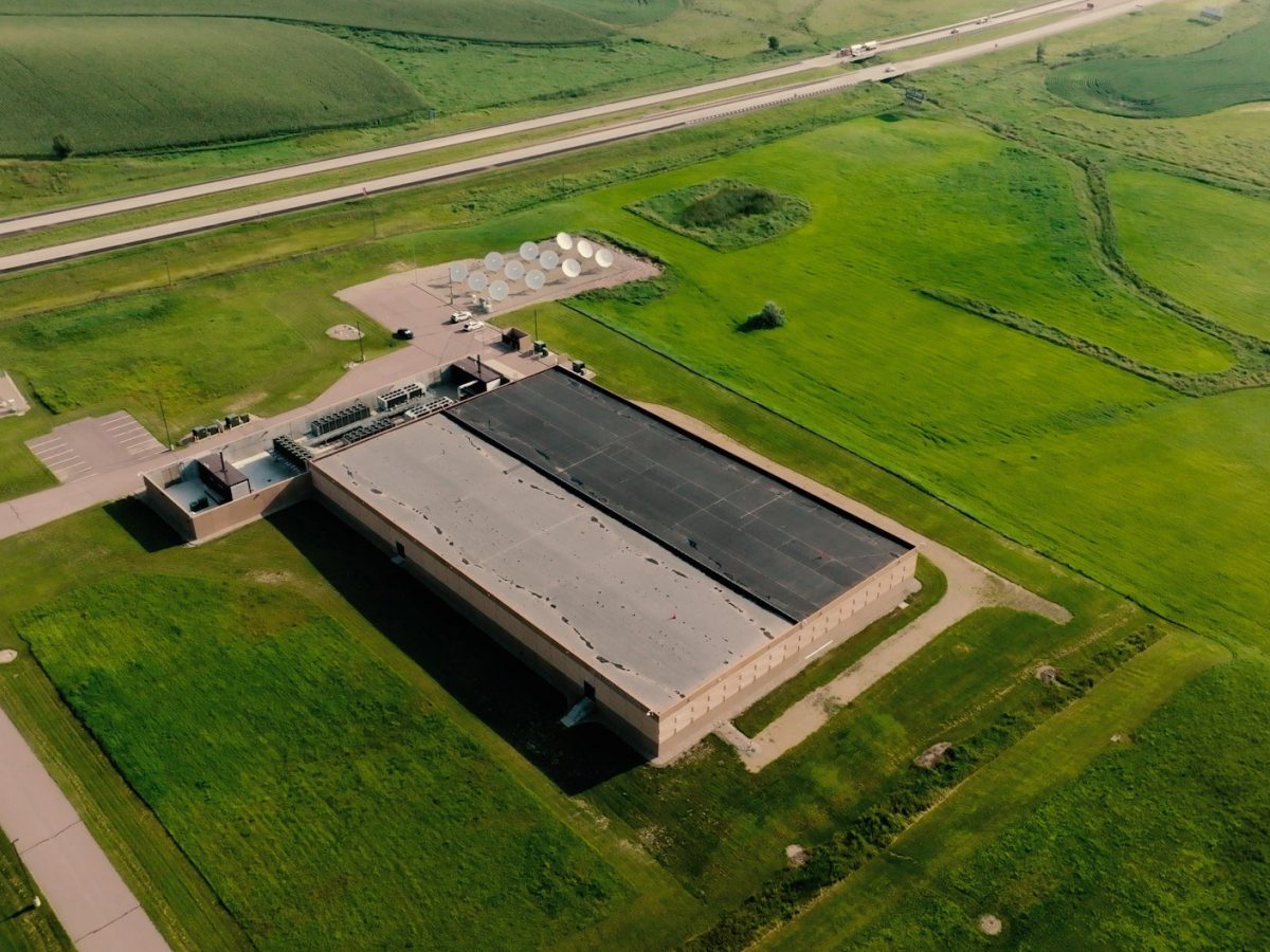 SDN Communications data center