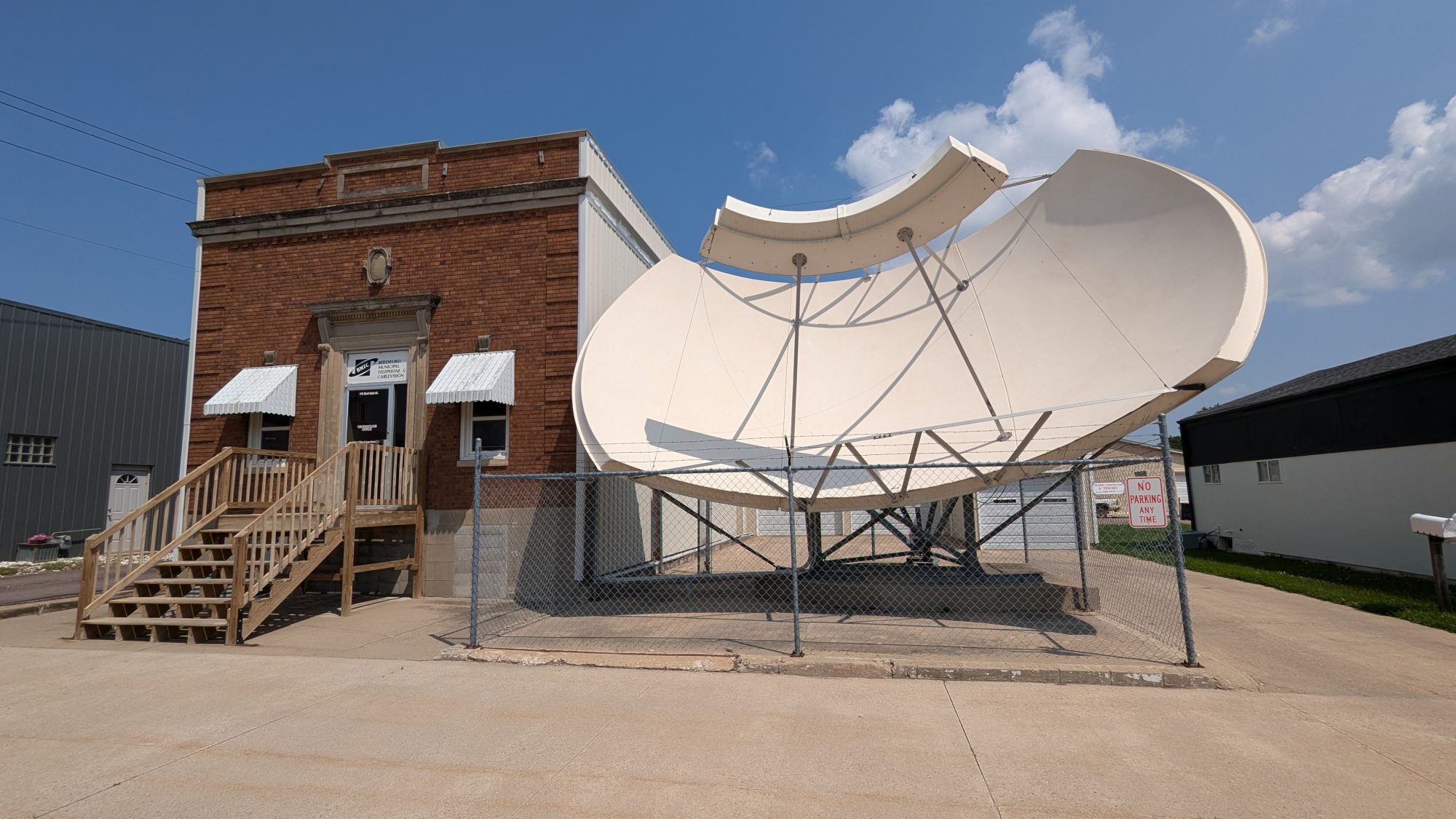 The Beresford Municipal Telephone Company tech office at 110 E Main Street, Beresford, SD